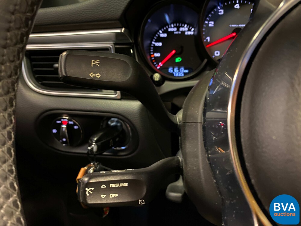 Porsche Macan S 3.0 V6 340pk 2015