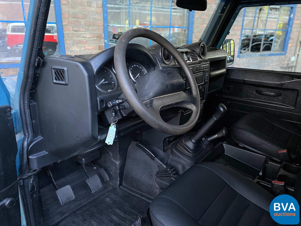 Land Rover Defender Pick-Up FX4 Grijs kenteken 122pk 2015, VHD-72-F