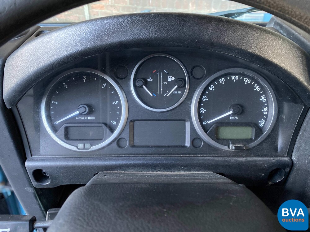 Land Rover Defender Pick-Up FX4 Grijs kenteken 122pk 2015, VHD-72-F