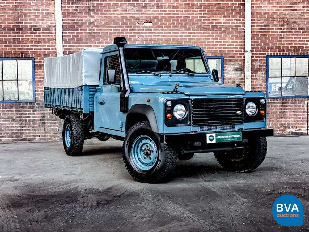 Land Rover Defender Pick-Up FX4 Grijs kenteken 122pk 2015, VHD-72-F