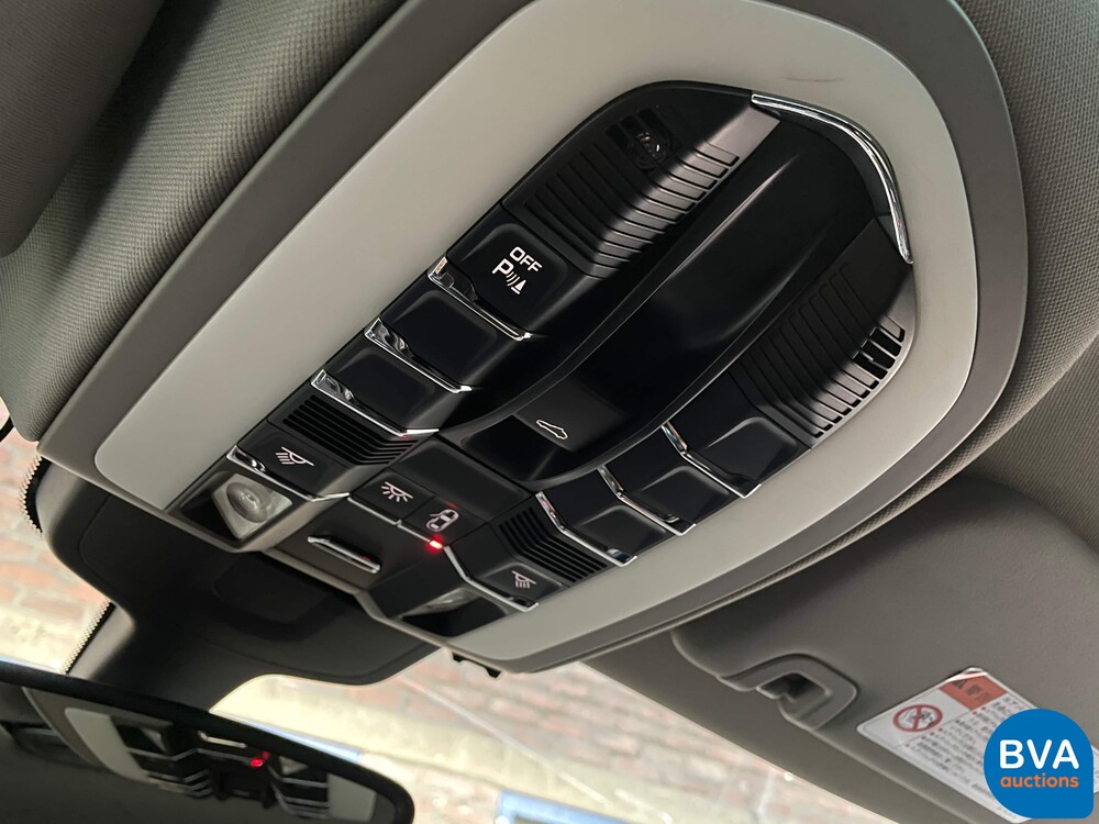 Porsche Panamera 4S 4.8 V8 400pk 2011