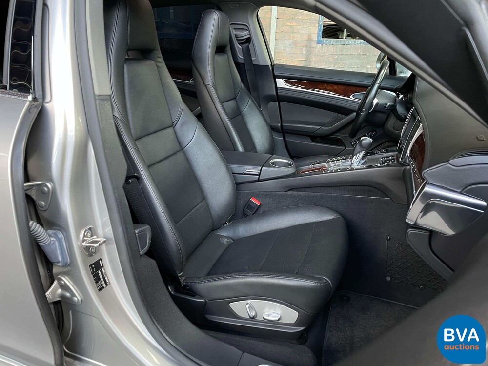 Porsche Panamera 4S 4.8 V8 400pk 2011