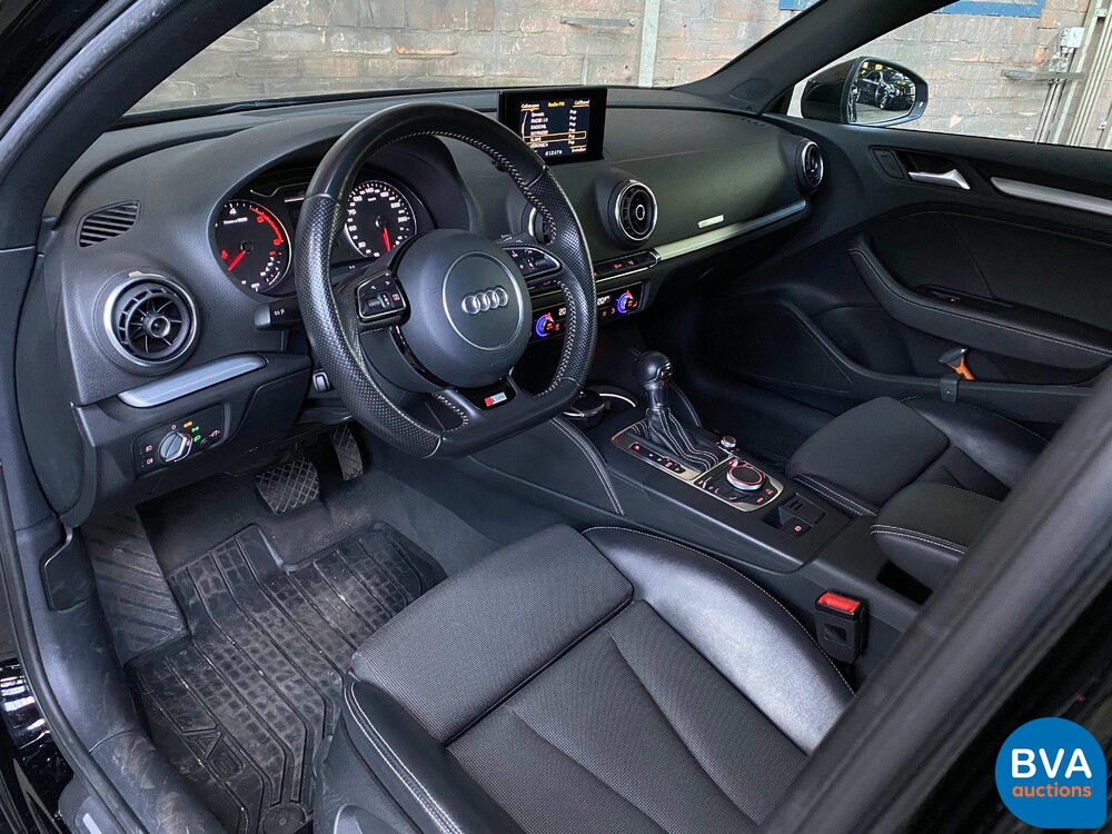 Audi A3 Limousine 1.6 TDI Adrenaline Sport S-line 110pk 2016, -Origineel NL-, JT-348-Z