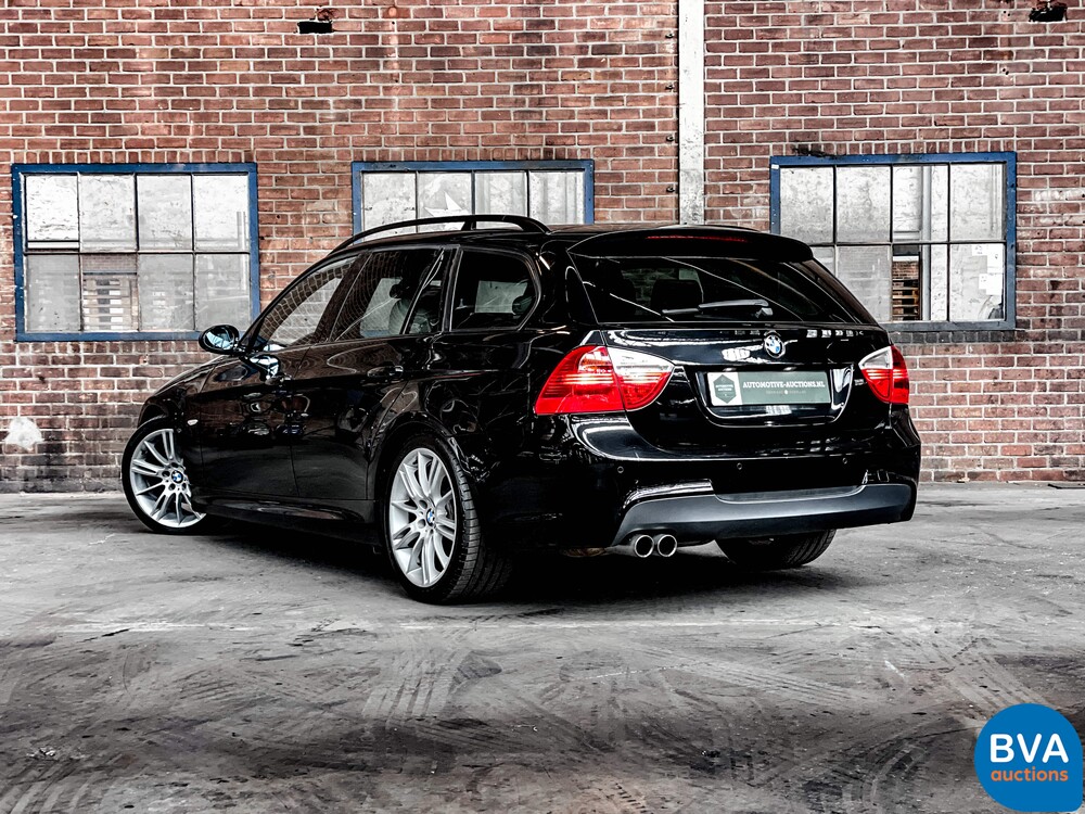 BMW 325i 3.0 Touring 218pk 2008, H-590-LB