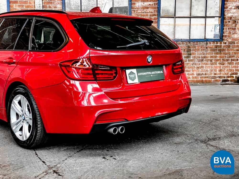 BMW 320D Touring Executive F31 3-Serie 184pk 2013, JD-218-J