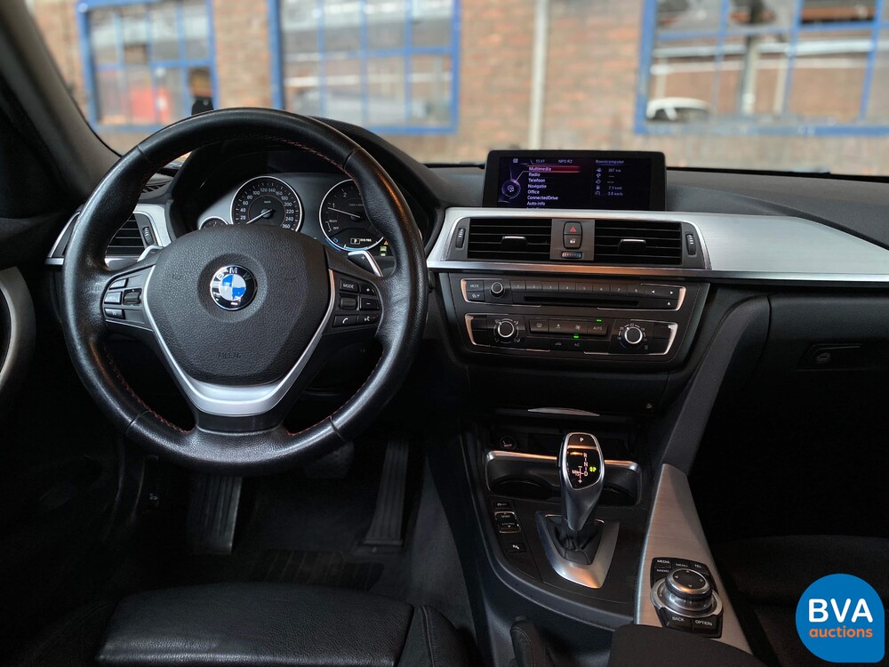BMW 320D Touring Executive F31 3-Serie 184pk 2013, JD-218-J