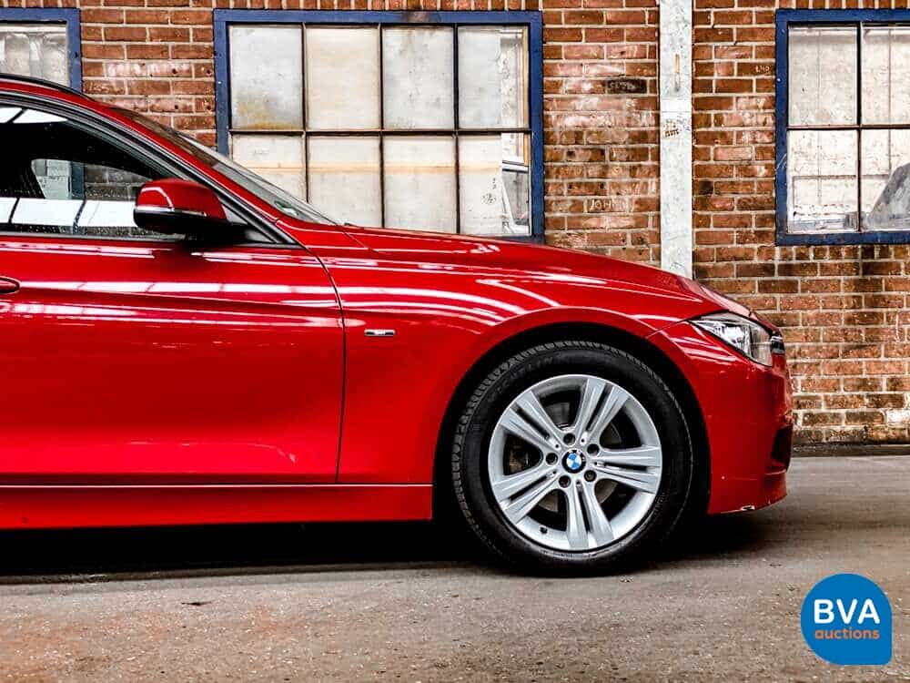 BMW 320D Touring Executive F31 3-Serie 184pk 2013, JD-218-J