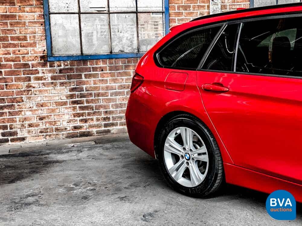 BMW 320D Touring Executive F31 3-Serie 184pk 2013, JD-218-J