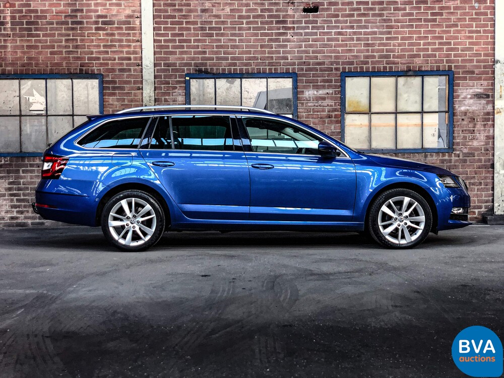 Skoda Octavia Combi 1.6 TDI Greentech Style Business 116pk 2017 -Org NL-, PG-733-H