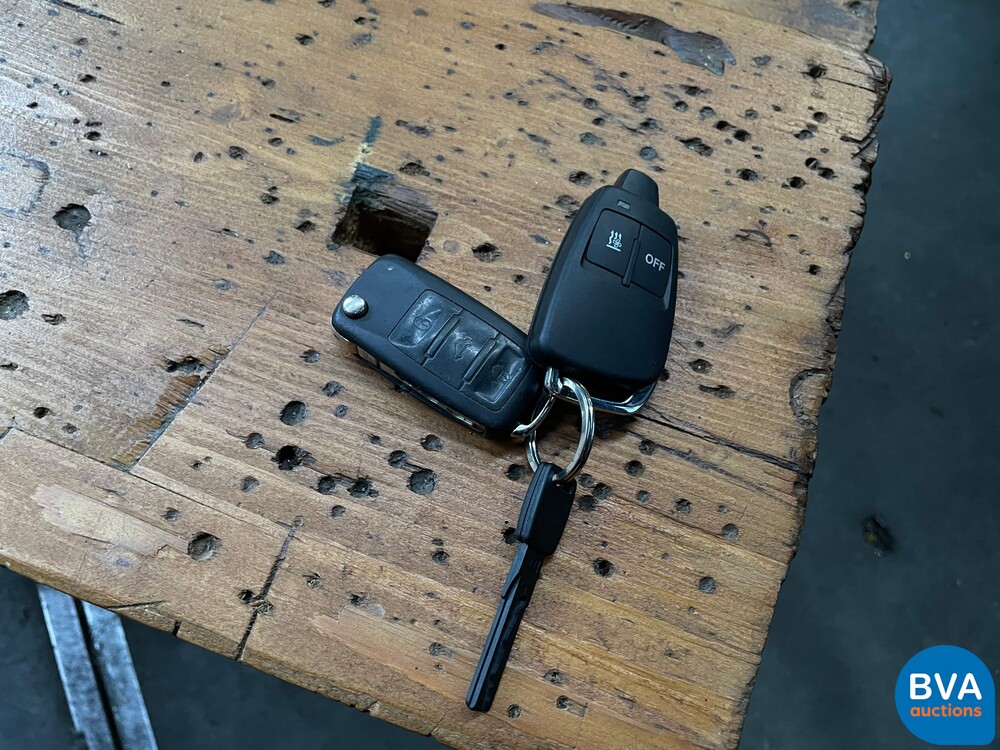 Audi S8 Pro Line 5.2 V10 Quattro 450pk 2006 -Origineel NL-, 84-TK-BG