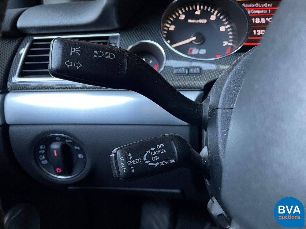 Audi S8 Pro Line 5.2 V10 Quattro 450pk 2006 -Origineel NL-, 84-TK-BG