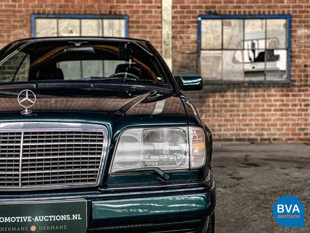 Mercedes-Benz E200 cabriolet W124 C 1995