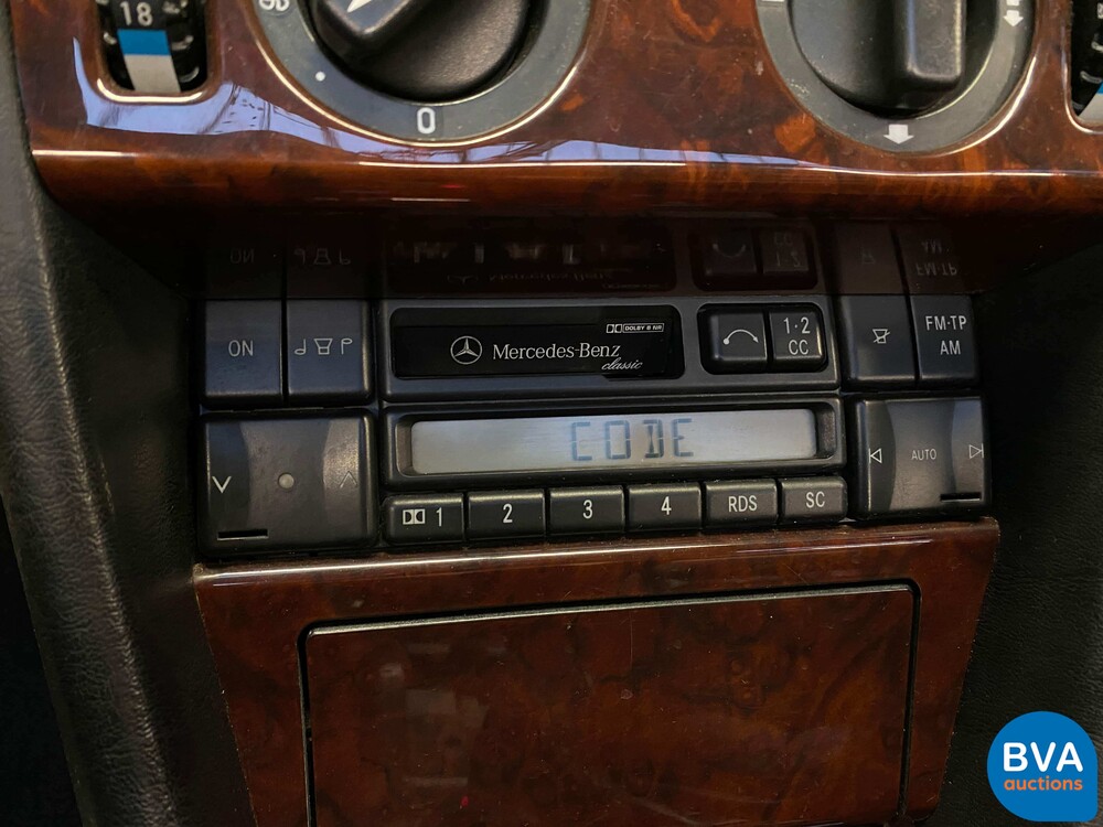 Mercedes-Benz E200 cabriolet W124 C 1995