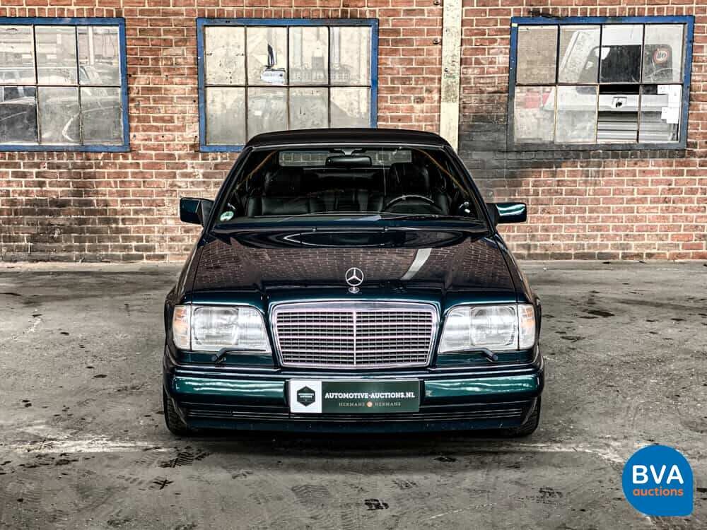 Mercedes-Benz E200 cabriolet W124 C 1995