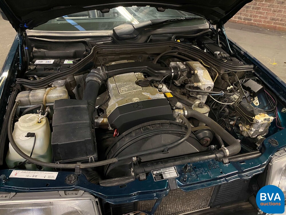 Mercedes-Benz E200 cabriolet W124 C 1995