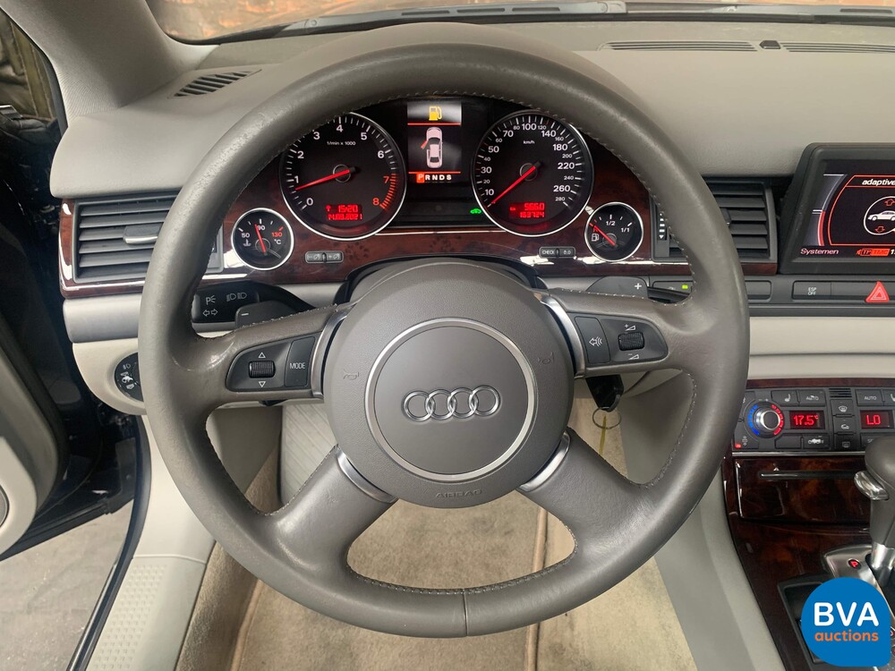 Audi A8 3.7 Quattro Exclusive 280pk 2003, SB-104-T