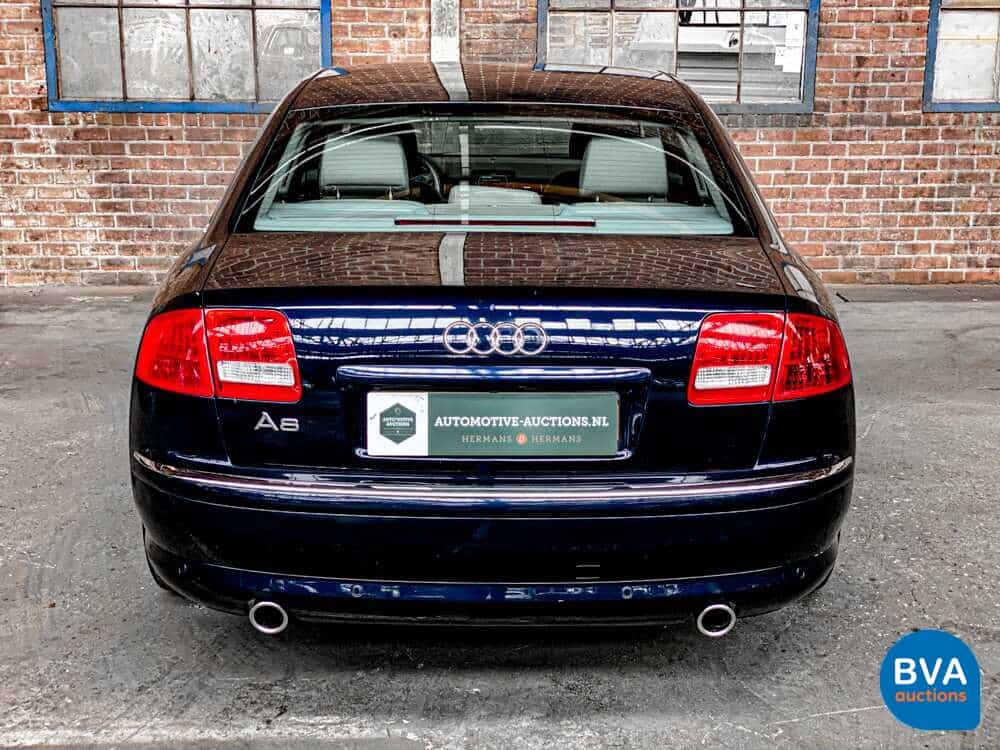 Audi A8 3.7 Quattro Exclusive 280pk 2003, SB-104-T