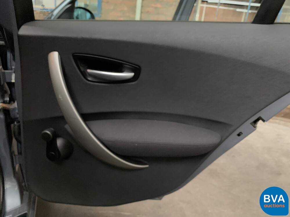 BMW 118i High Executive 1-serie 129pk 2006 -Origineel NL-, 47-SZ-VS