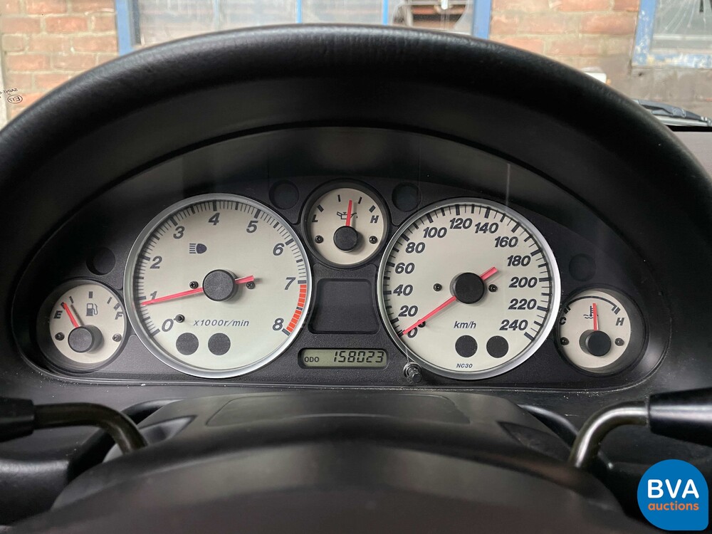 Mazda MX-5 1.6i Exclusive 110pk 2004, 53-RZN-5