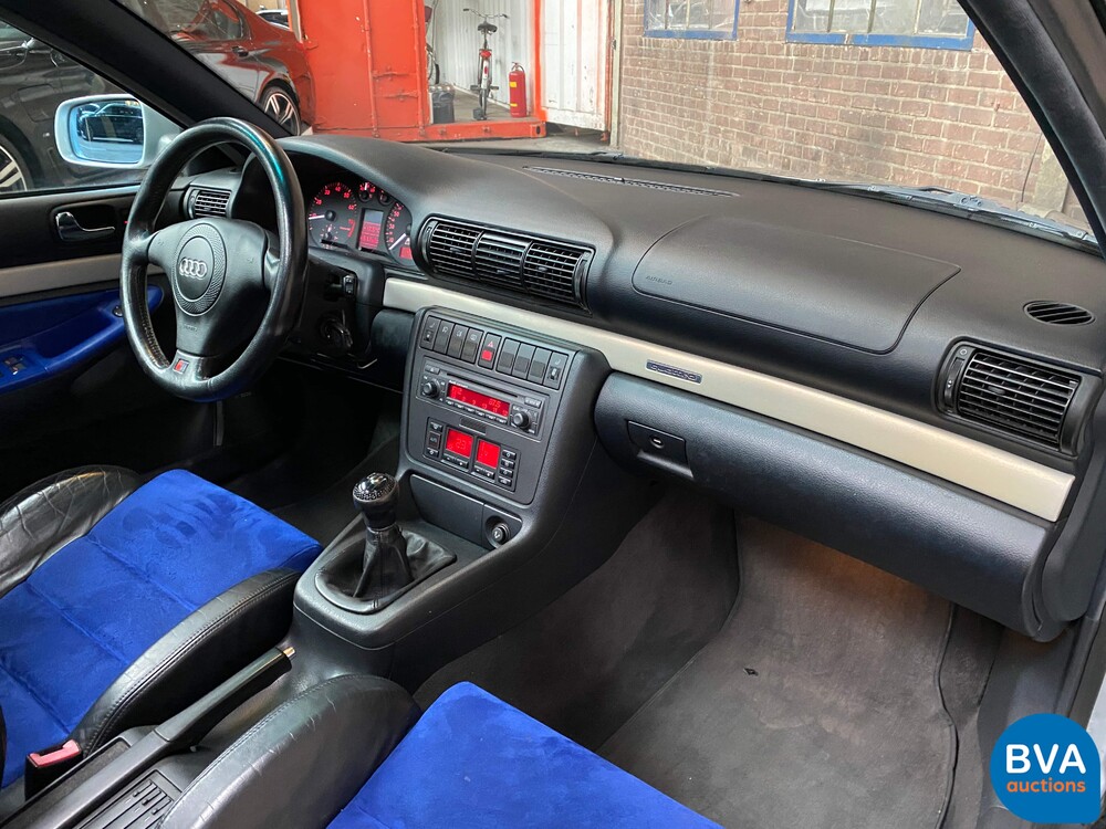 Audi S4 2.7 V6 Quattro Biturbo 265pk 2002