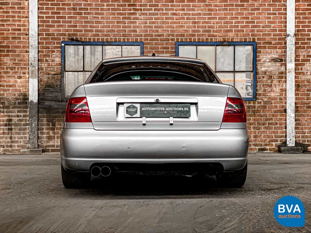 Audi S4 2.7 V6 Quattro Biturbo 265pk 2002