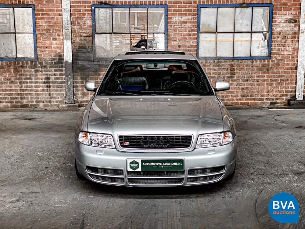 Audi S4 2.7 V6 Quattro Biturbo 265pk 2002