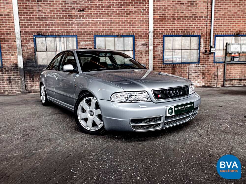 Audi S4 2.7 V6 Quattro Biturbo 265pk 2002