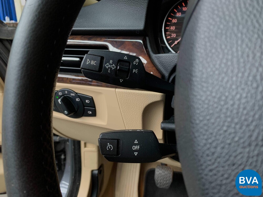 BMW 320i 3-serie Dynamic Executive 150pk 2005 -Origineel NL-, 72-RK-ZG