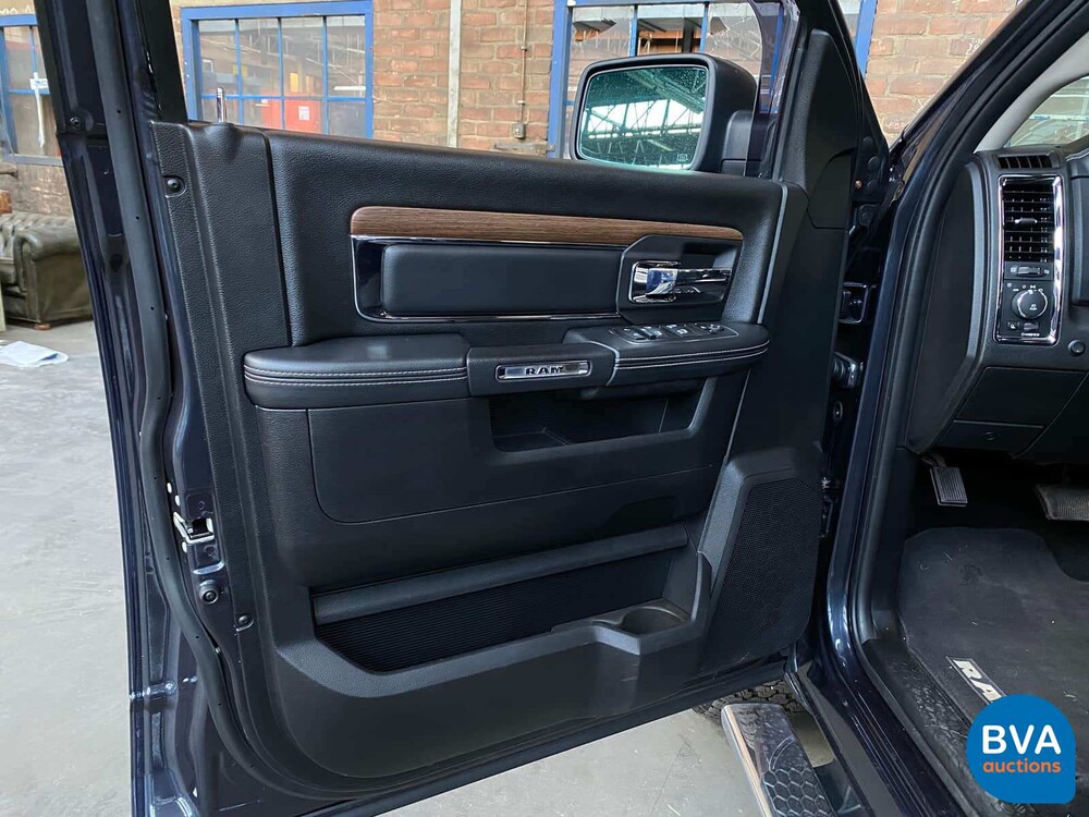 Dodge Ram 1500 5.7 V8 Quad Cab 6'4 401pk 2015 -Org. NL-, VN-528-K