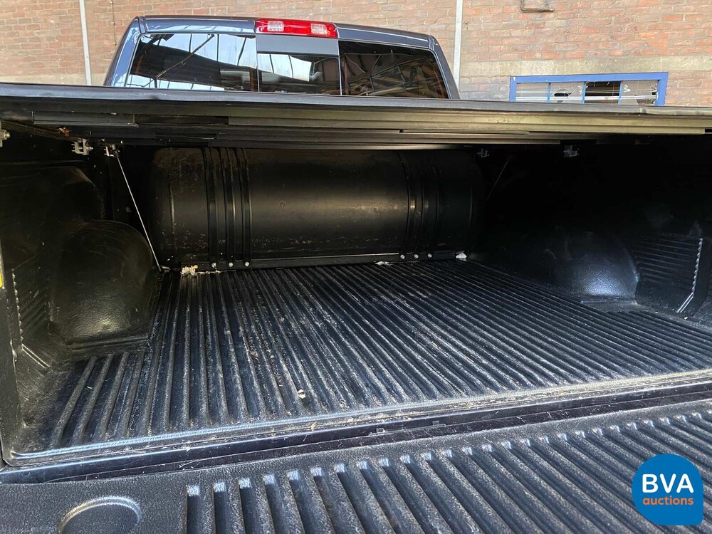 Dodge Ram 1500 5.7 V8 Quad Cab 6'4 401pk 2015 -Org. NL-, VN-528-K