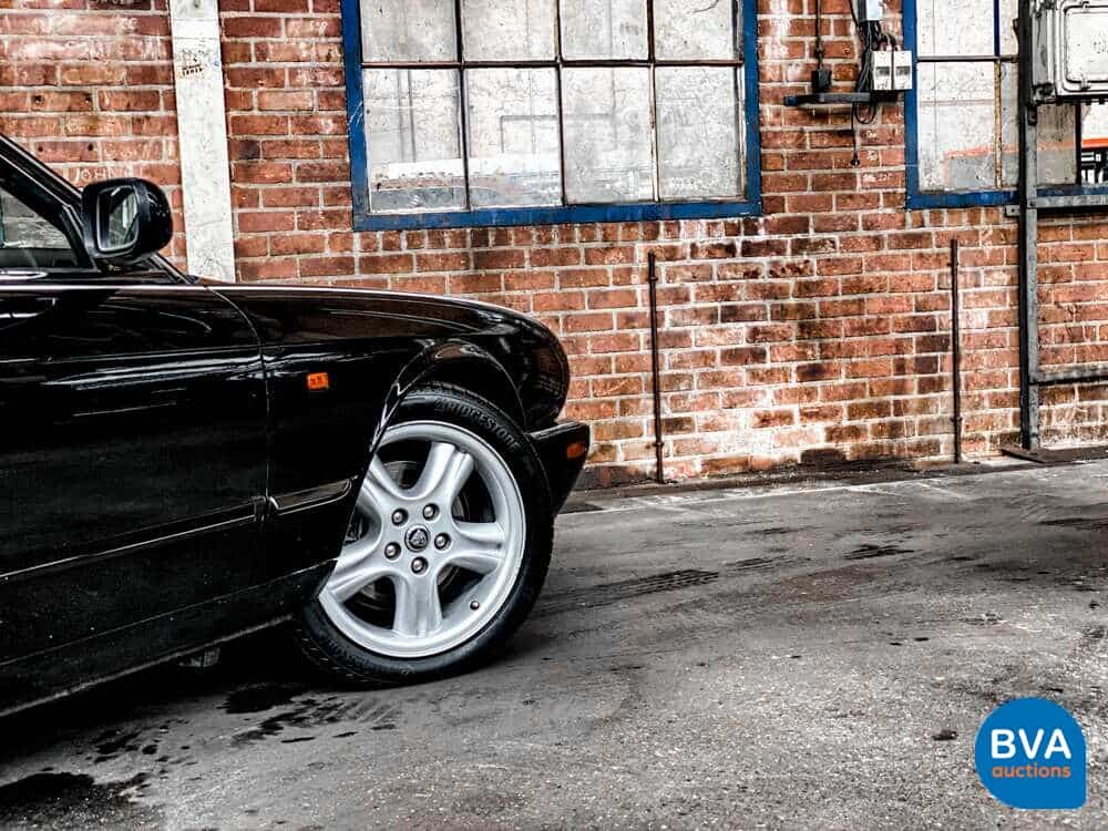 Jaguar XJR V8 363pk 1998