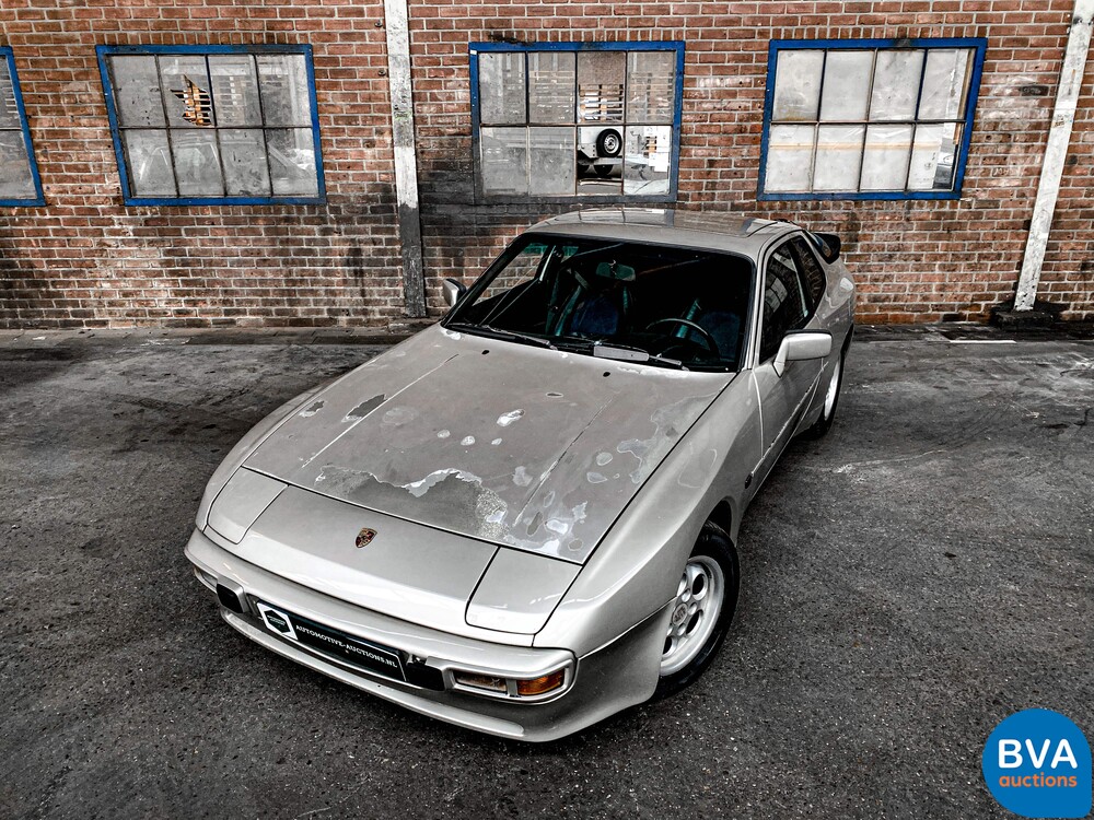 Porsche 944 Coupe Type 2 1985