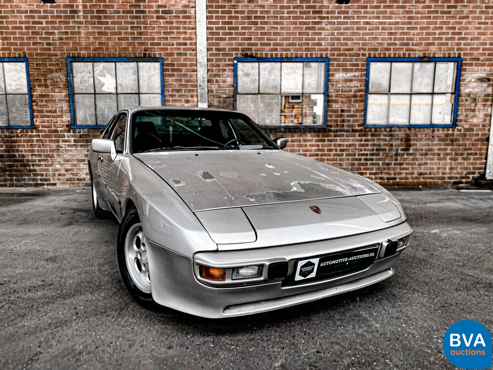Porsche 944 Coupe Type 2 1985