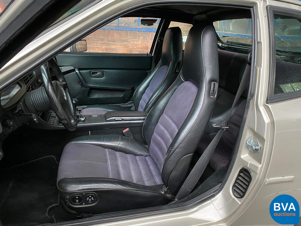 Porsche 944 Coupe Type 2 1985