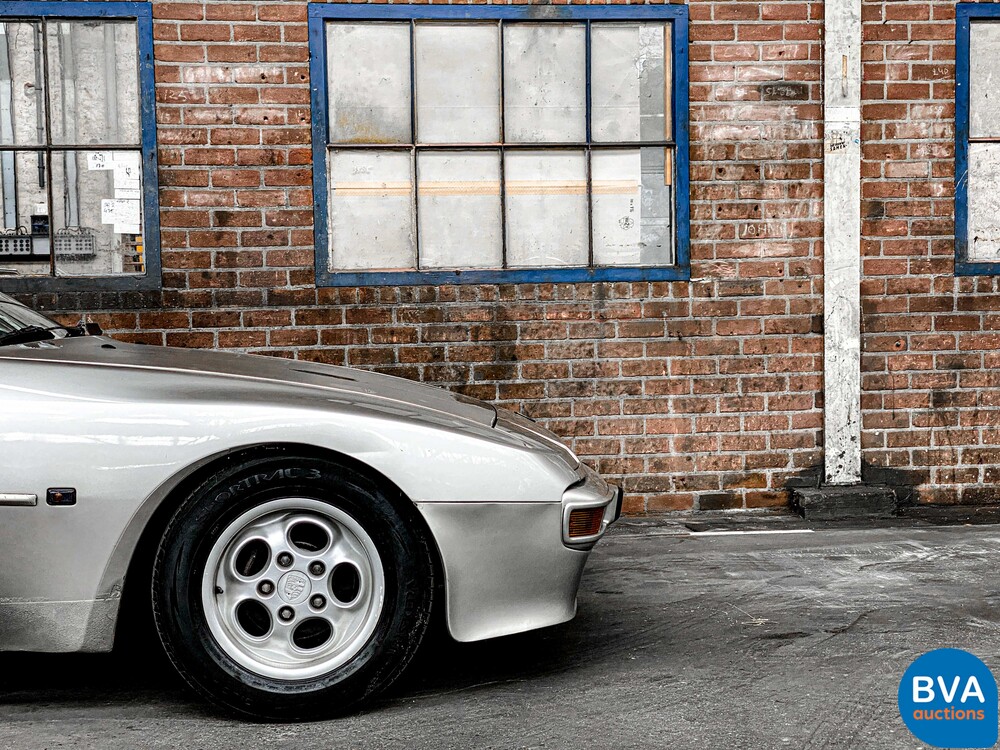 Porsche 944 Coupe Type 2 1985