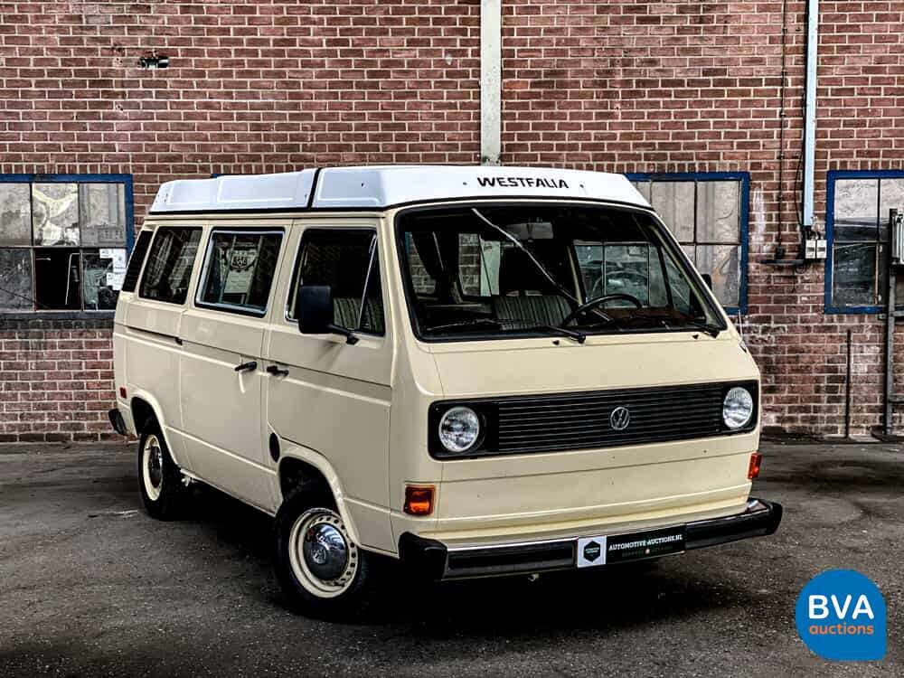 Volkswagen T3 Westfalia Camper Transporter 1982, J-680-JT