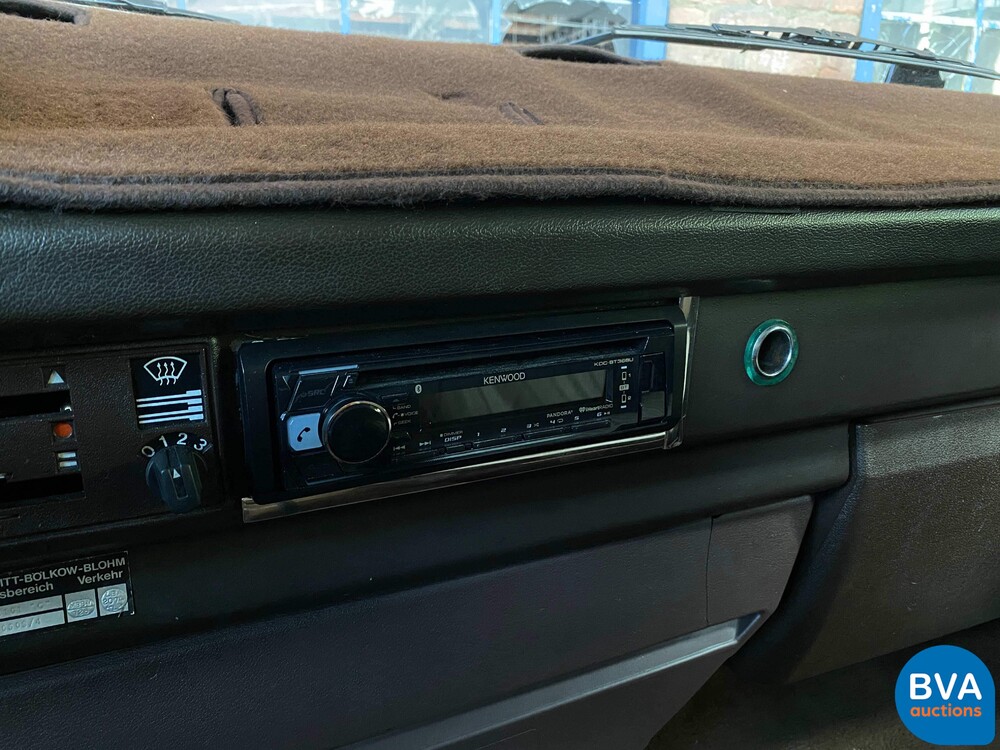 Volkswagen T3 Westfalia Camper Transporter 1982, J-680-JT