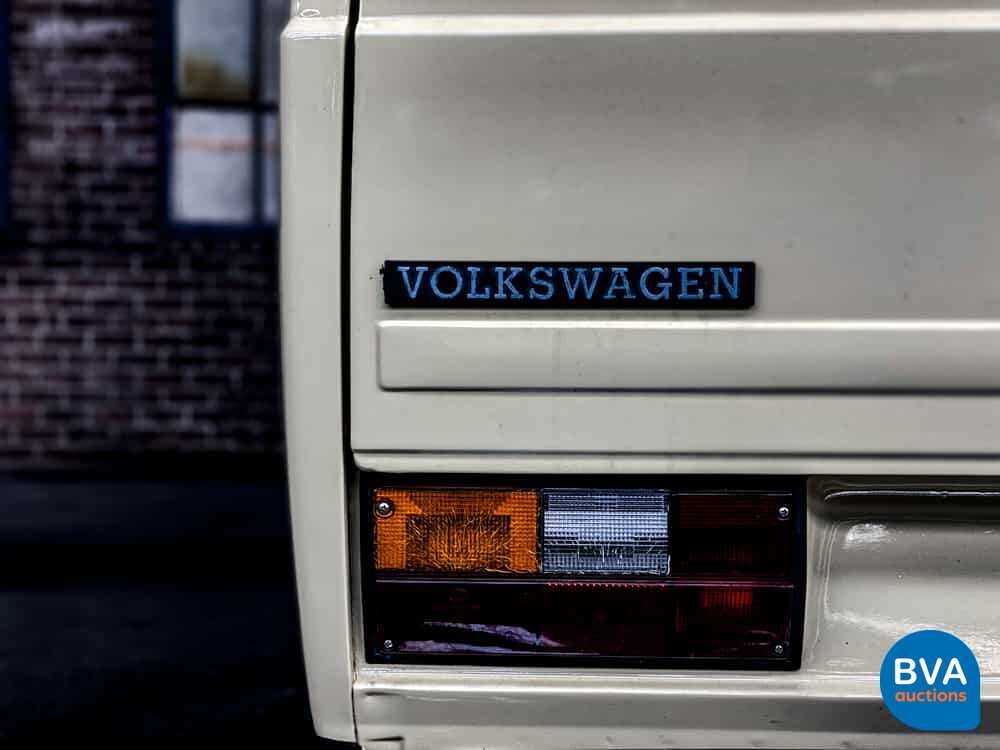 Volkswagen T3 Westfalia Camper Transporter 1982, J-680-JT