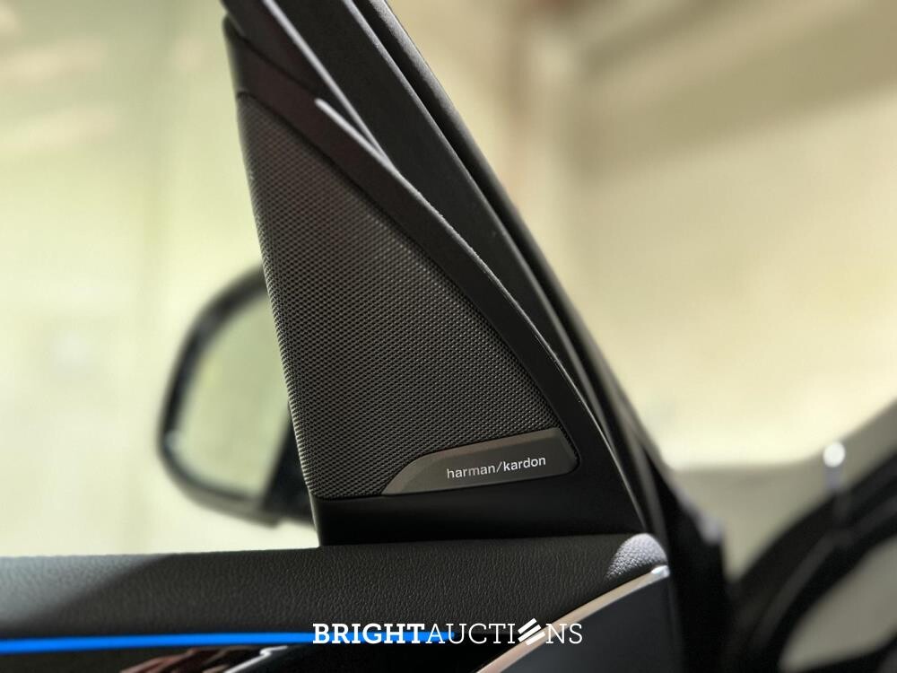 BMW iX3 80kWh Executive T-765-FX 