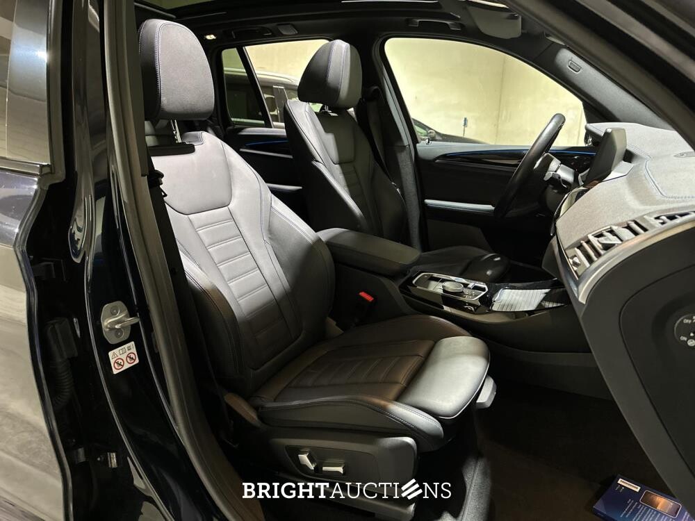 BMW iX3 80kWh Executive T-765-FX 