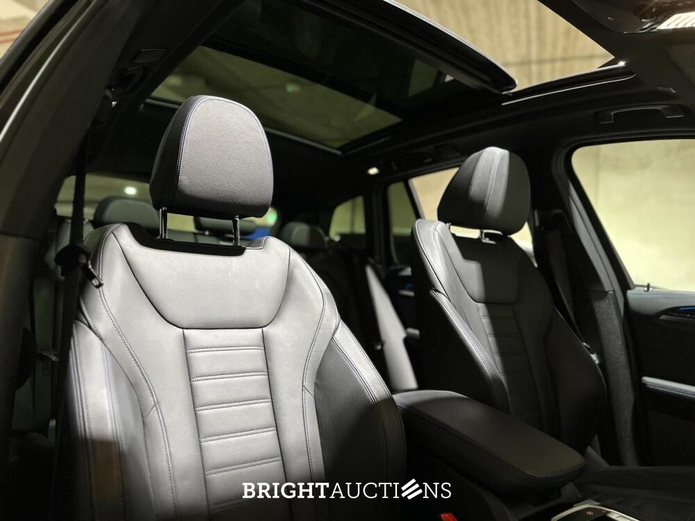 BMW iX3 80kWh Executive T-765-FX 