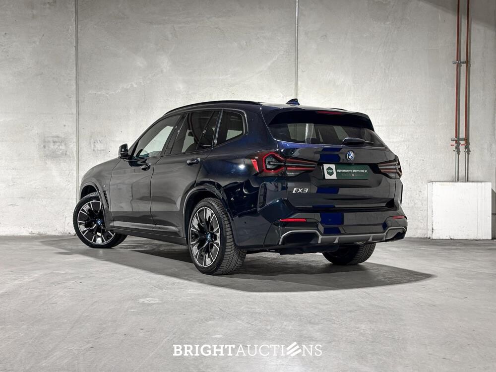 BMW iX3 80kWh Executive T-765-FX 