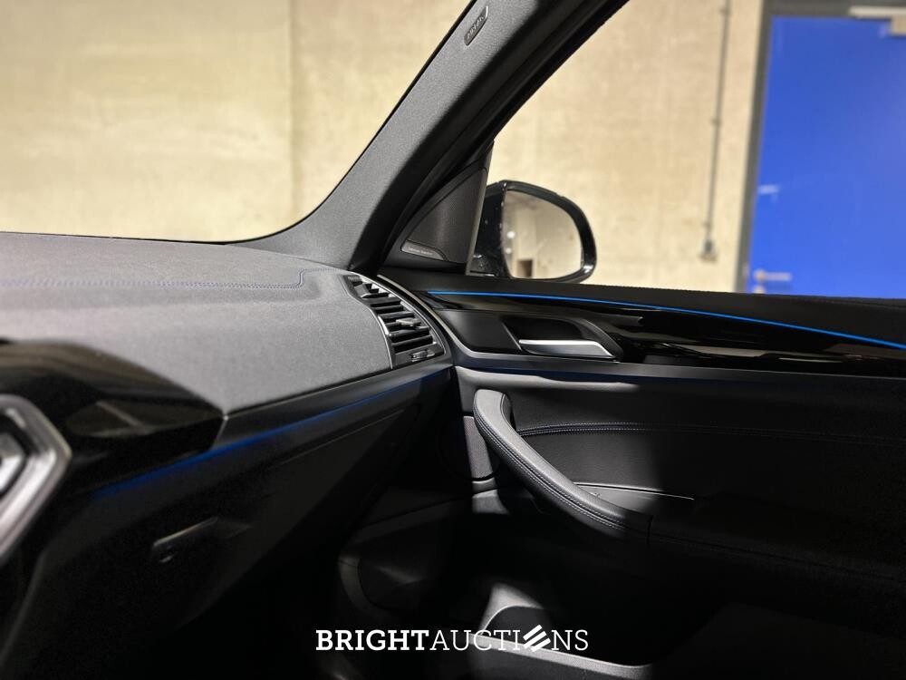 BMW iX3 80kWh Executive T-765-FX 