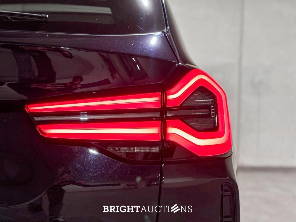 BMW iX3 80kWh Executive T-765-FX 