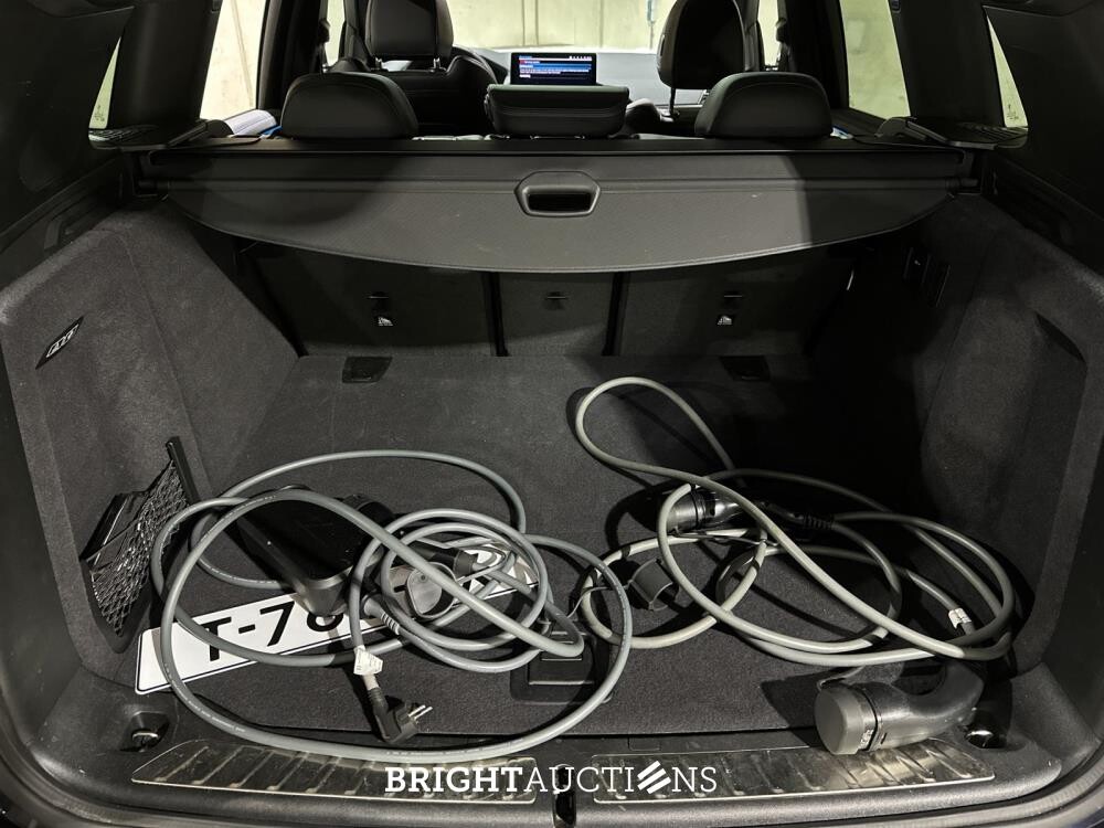 BMW iX3 80kWh Executive T-765-FX 