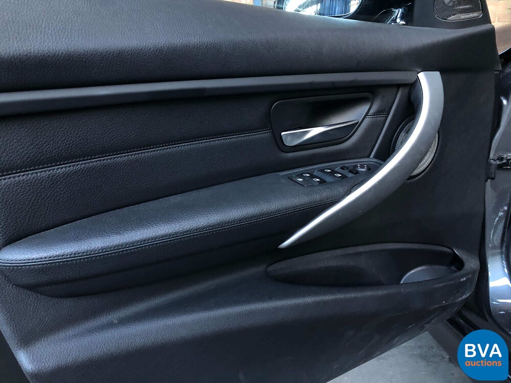 Alpina BMW B3 BiTurbo Touring Allrad 409pk 2013, JZ-235-B.