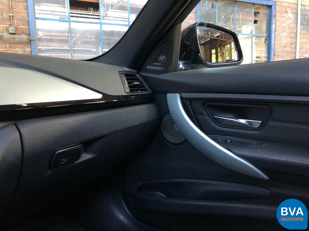 Alpina BMW B3 BiTurbo Touring Allrad 409pk 2013, JZ-235-B.