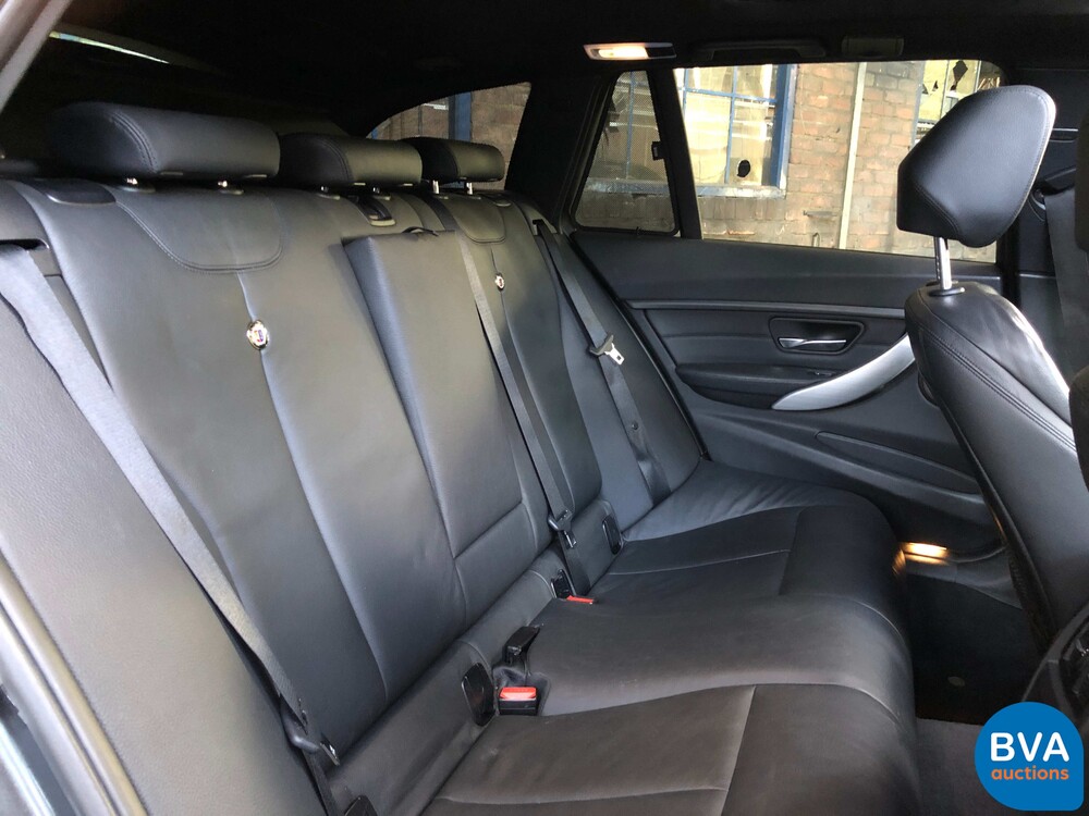 Alpina BMW B3 BiTurbo Touring Allrad 409pk 2013, JZ-235-B.