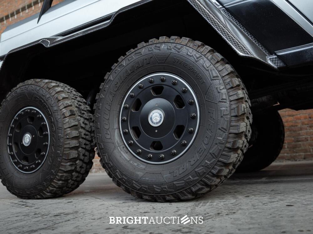 Mercedes-Benz G65 AMG 6.0 V12 6X6 Mansory Gronos 612pk, NL-kenteken