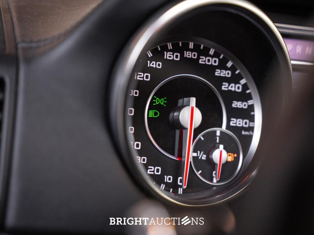 Mercedes-Benz G65 AMG 6.0 V12 6X6 Mansory Gronos 612pk, NL-kenteken